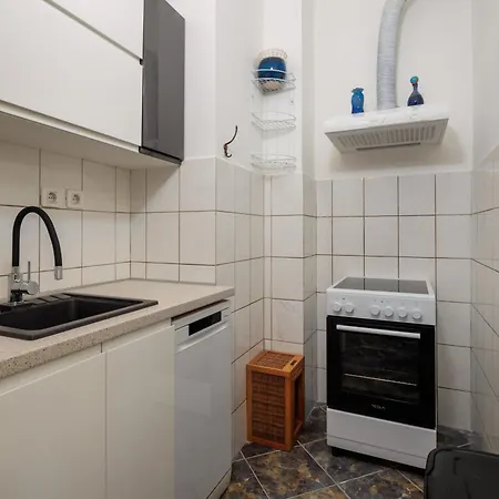 Location Downtown & Bacvice *