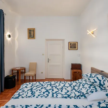 Location Downtown & Bacvice Split