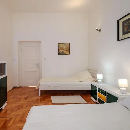 Appartement Location Downtown & Bacvice