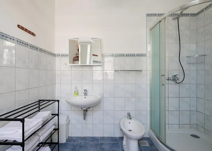 Location Downtown & Bacvice Apartman *